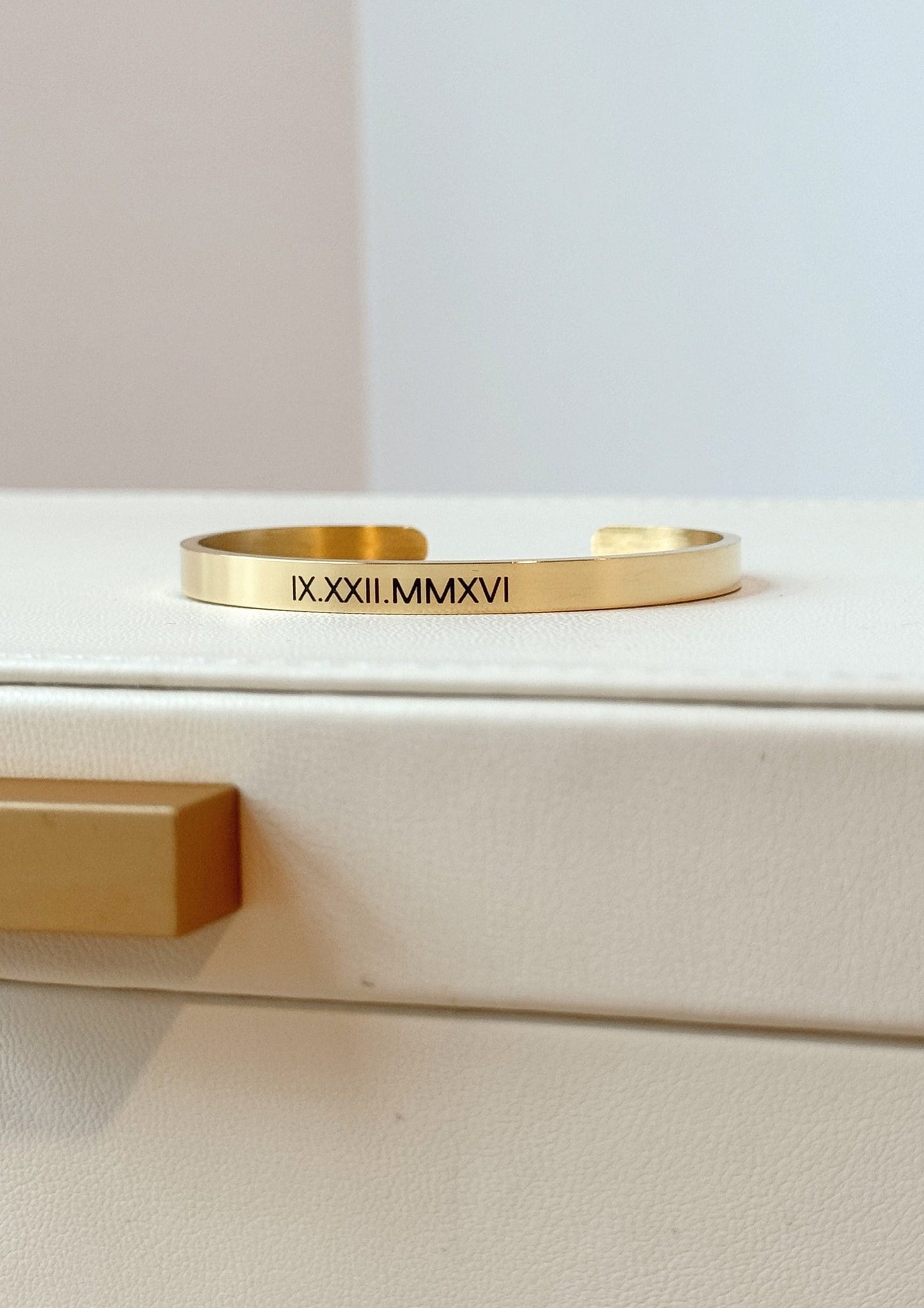 Custom Roman Numerals Bracelet, Personalized Jewelry with Date, Roman Numeral Bangle Bracelet, Anniversary Date Cuff Bracelet, Gift for Her